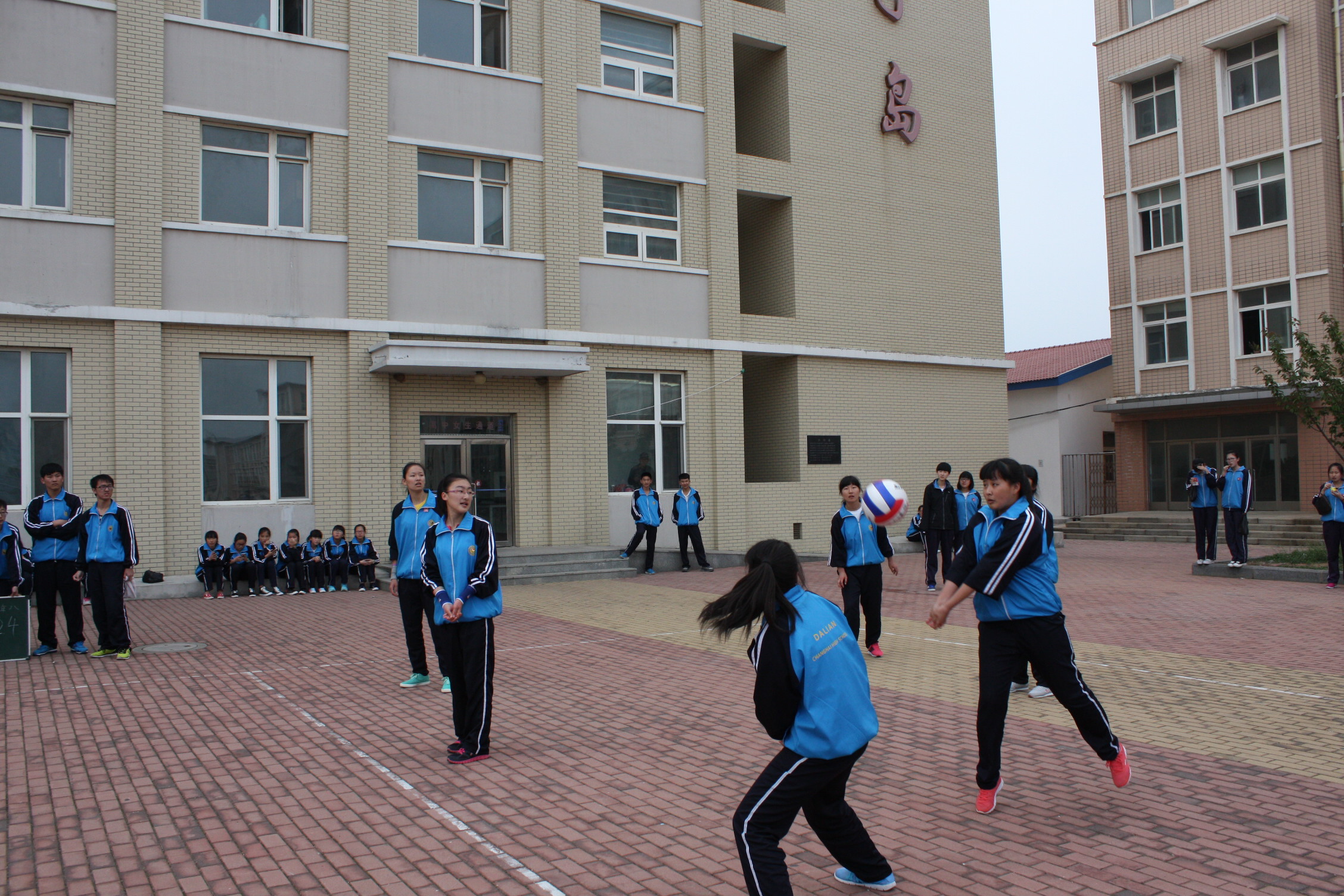 长海县中学图片